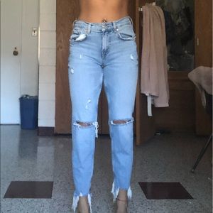 Zara Light wash distressed jeans